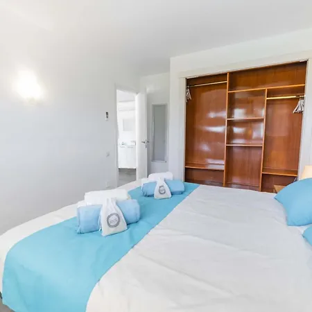 Beachfront Sonrisas Apartment Alcudia (Mallorca)