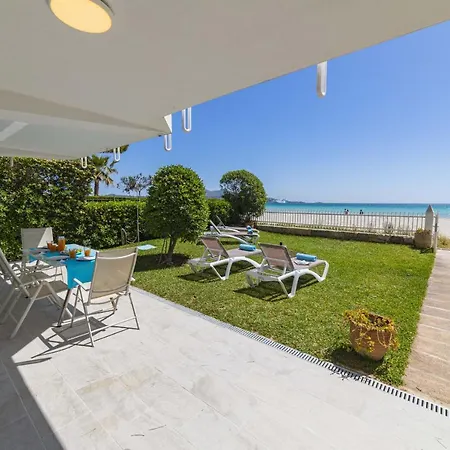 Apartment Beachfront Sonrisas *