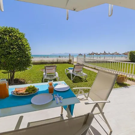 Beachfront Sonrisas Apartment Alcudia (Mallorca)